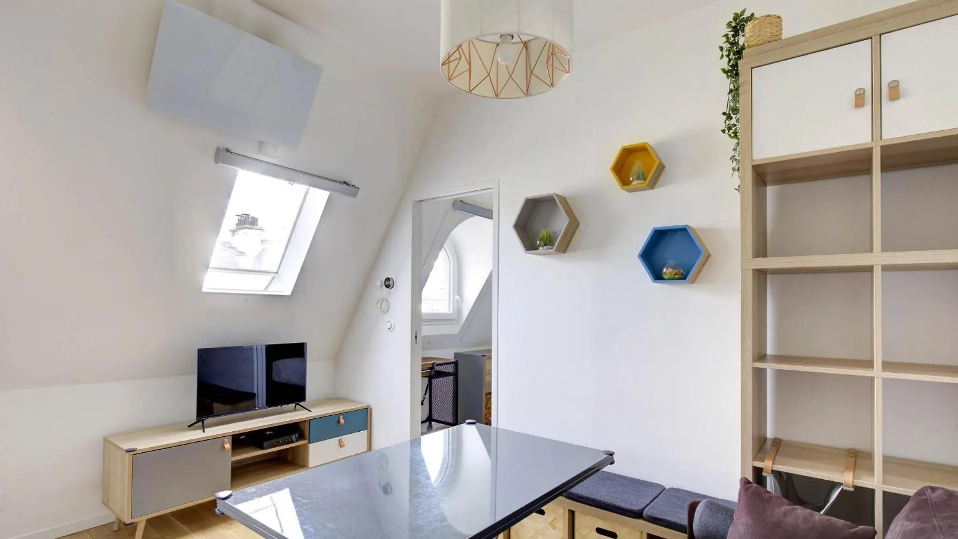 Apartment Champs-Elysees - 1Br - Cityapartmentstay Paris France
